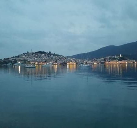 דירות Poros Town Sunray Studio In Poros מראה חיצוני תמונה